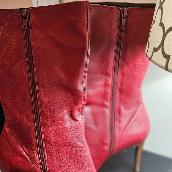 Kenneth Cole New York Red Leather Booties - Picture 5 of 10